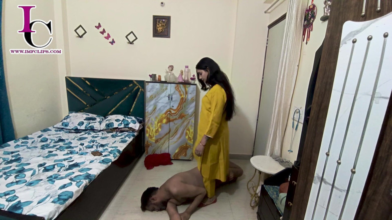 Indian mistress femdom studio: 盗賊HDへの罰