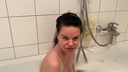 Jenny-Cum84: Insapono!
