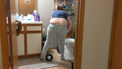 Sin Spice by Sophia Sinclair and Jasper Spice: Female plumber's buttcrack