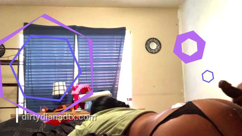 Exclusive Dirty Diana: My Big Booty Girlfriend Is Painting My Wall