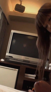 Kiyo สาวผมแดงสวยๆ เจอผู้ชายกลางถนนแล้วพากลับบ้านเย็ด