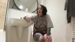 Miss Valentina: J’ai besoin de pisse