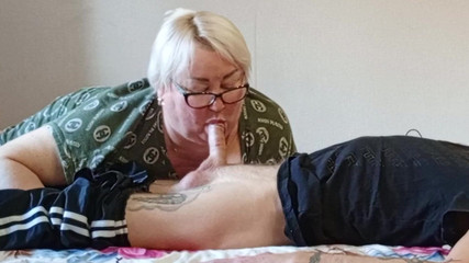 Zona901: पड़ोसी वीर्य की हर आखिरी बूंद निगलता है