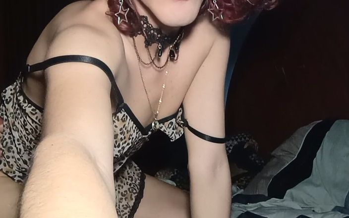 Femboy from Colombia: मुझे यह बहुत पसंद है, मुझे यह पसंद है, बहुत स्वादिष्ट