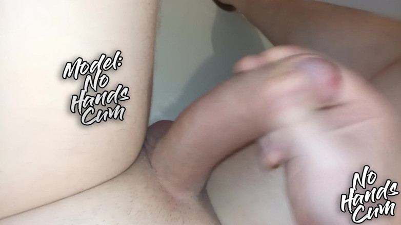 Cum no hands: Stepson jerk off masturbation in the bathtub close-up of a...