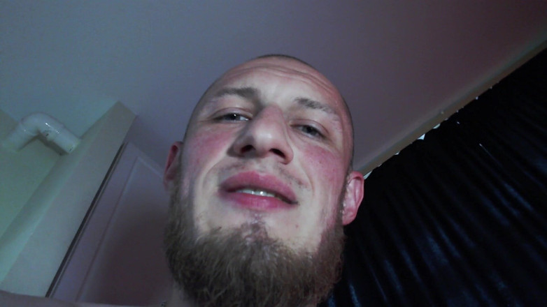 Hunky time: Worshipping and Licking Hairy Armpits