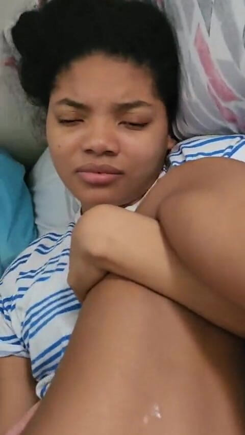 Pietro Montoya: Umplând curul fiicei mele vitrege cu multă spermă.