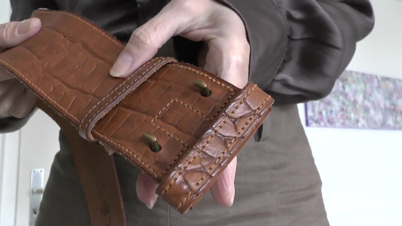 Lady Victoria Valente: Exciting Belt Fitting with a Linen Skirt, Part 1, Lady Victoria...