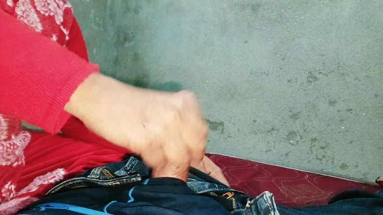 Sexy_girl_nehu: インドのバービーのきつい膣を初めて抱く