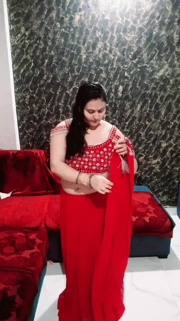 pujaprem: Laal Ghaghra