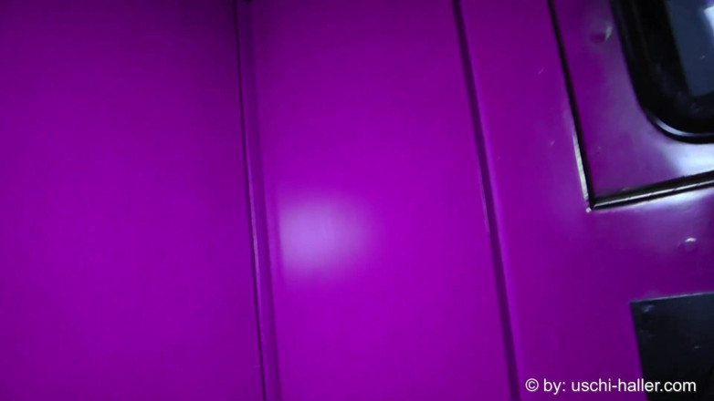 Club Express: Sonja Sweet Gibt Einen Blowjob in Einem Deutschen Pornokino