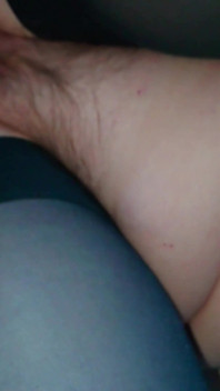 Sborrata nella figa pelosa della nonna, creampie