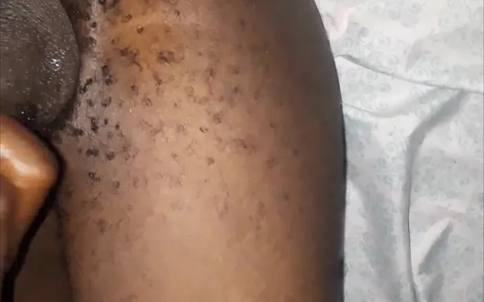 Kenyandick: Fingering My Hairy Tight Ass for the First Time