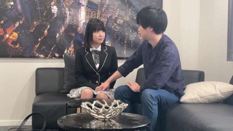 EAGLE Global: 制服美少女 - ななみ