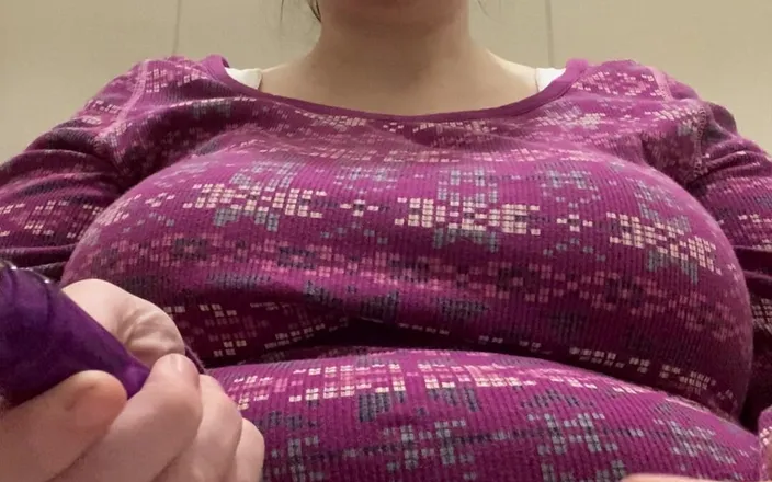 MissChrystalline: My Clit Won't Let Me Cum