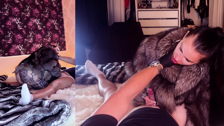 MissAlessaMilano: În loc să petrec cu fetișul meu secret într-o haină de...