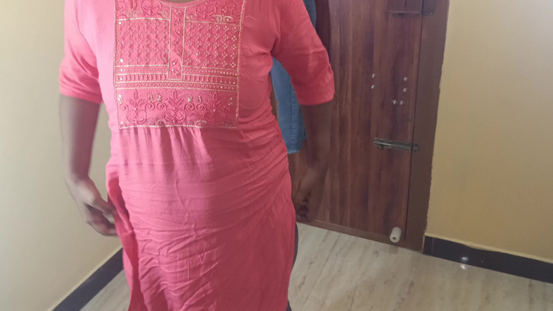 Laxi ammu: Vysokoškolská juniorka