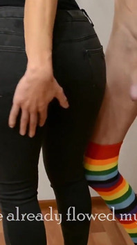 Horny Stepson Tries Unsuccessfully to Fuck a MILF