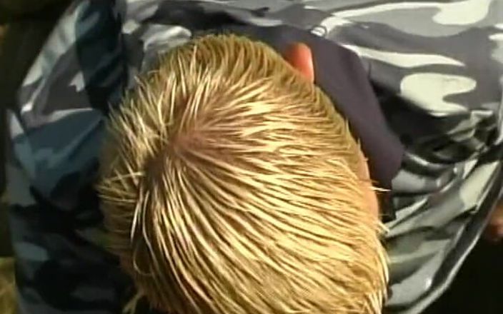 Gay 90's Vintage Porn: Гарячий чоловічий сеанс поцілунків No3