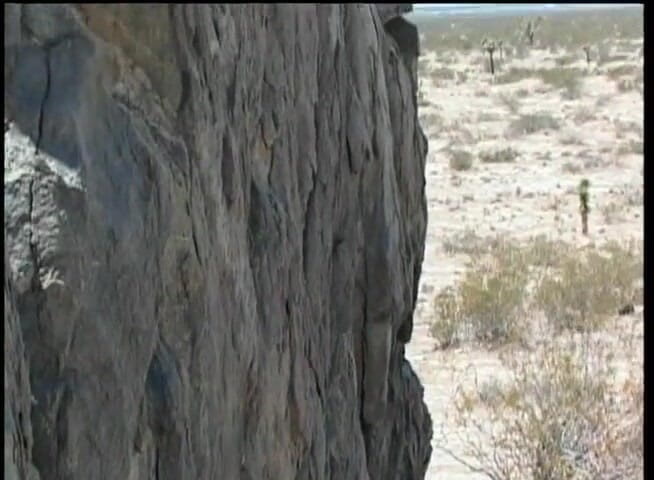Vintage Usa: Big boobs blonde pussy fucking fingering in deserto
