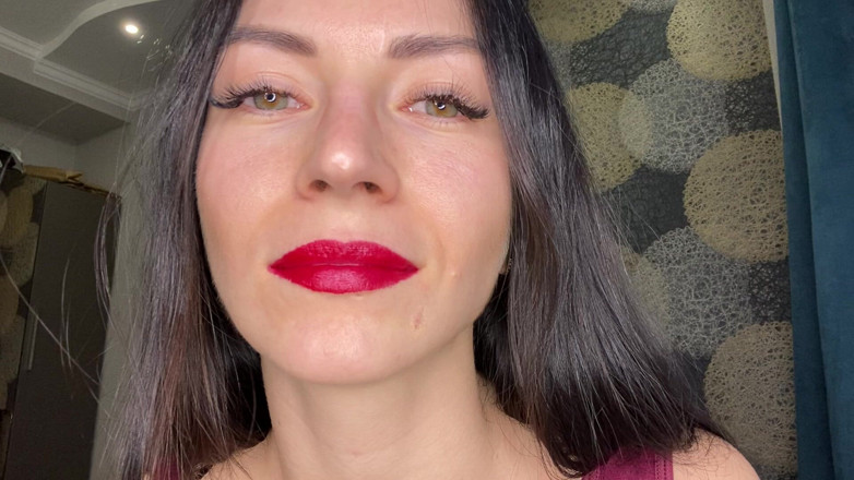 Princess Monica: Viso, bocca, labbra gigantessa fetish