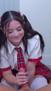 Your Content Creator Stepdaughter: Jerk It for Me Stepdaddy 4K