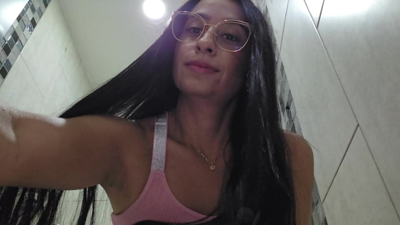 alexia twerk videos: Trochę ćwiczeń przed pójściem przed snem