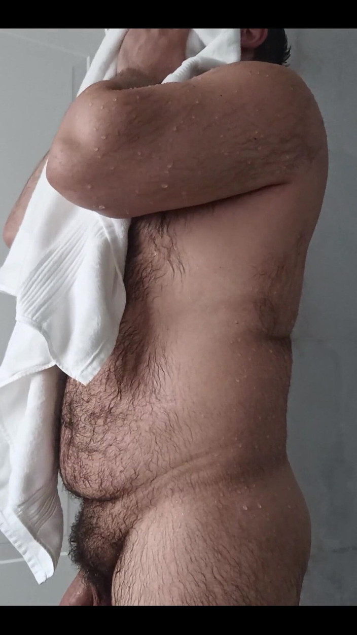 Ulysses the bear: Asciugarsi