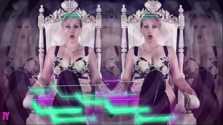 Goddess Misha Goldy: Kdo má moc udělat tento klip # 1? Možná ty?