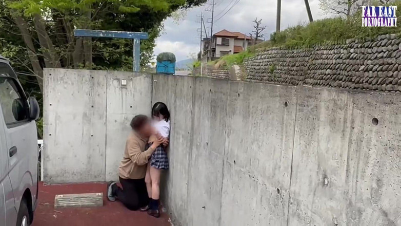 Far East pornography: Zvednutý tah Frenzy s hladkou těsnou kráskou tvrdě poskakující v...