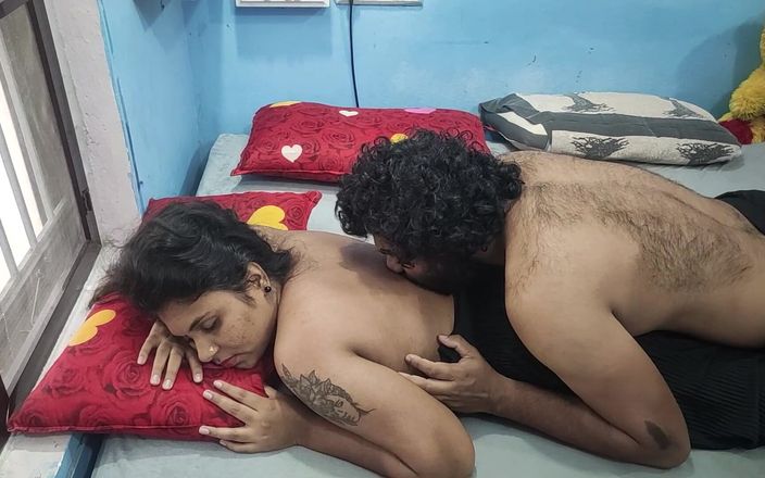 Vaishnavysharunraj: सेक्सी देसी मलयाली आधुनिक लड़की अपने सौतेले भाई के साथ हॉट सेक्स
