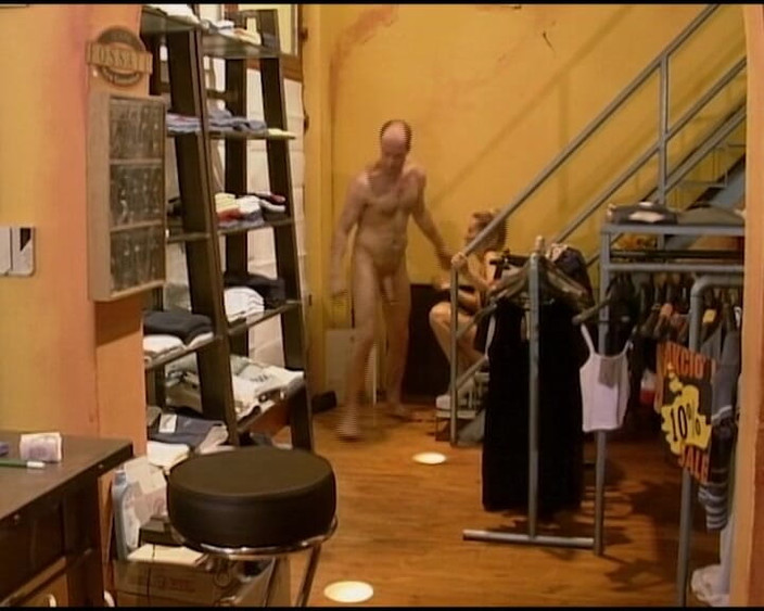 Busty German Sluts: 그녀의 완벽한 보지를 따먹히는 독일의 오지는 금발