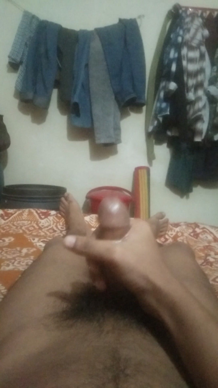 Viral_tiktokar: I Really Wanted to, so I Put Oil on My...