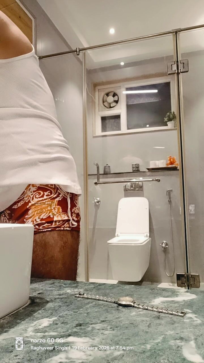 Rajasthani-old-lover: Mi sto preparando con il mio cazzo fuori