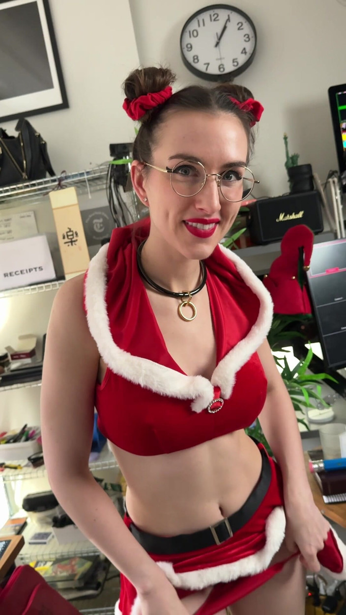 Piper Blush: Pani Claus