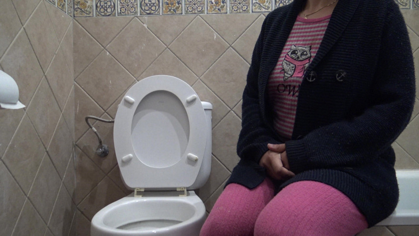 Perverted Stepmom Watching Her Stepson Piss in Front of Her