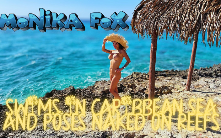 Monika Fox: Monika Fox Berenang Di Laut Caribbean Dan Berbogel Pada Tukun