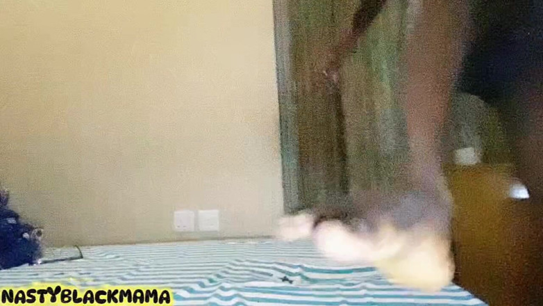 Nastyblackmama: Stiefpapi Brachte Mich Dazu, Den Stecker Zu Ziehen