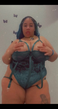 I Miss Dressing up Full Video in Dms Musthaverenewon
