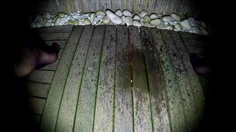 Amateur Pornos XXX: Pisseuse jasmine rouge - ratu kencing jerman yang kotor merilis golden...