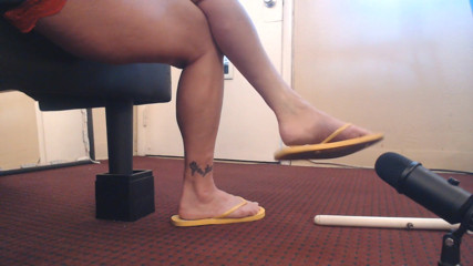 Abby Anna: Yellow flip flops ASMR