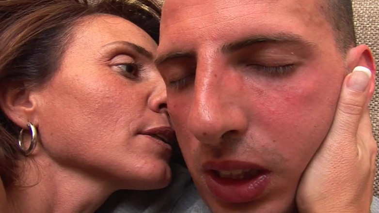 My porn family: My Stepmother's Stepsister Didn't Know Her Stepnephew Had Such a...