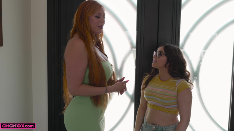 FamilyXXX: Vnadná macecha Lauren Phillips dostane Leana Lovings, aby se otevřela