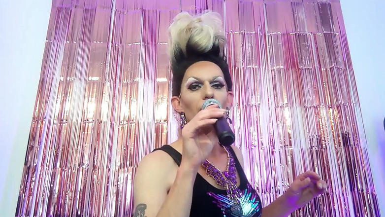 Alexalovesit: Je bezit mij geen dekking