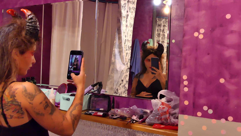 Oopsmodels: Косплей Адских Девочек