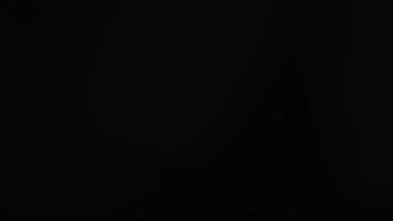 Adribella69: Mi padrastro se masturba mientras mi madrastra está fuera. como...