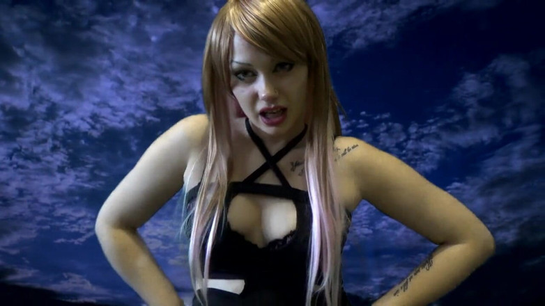 Goddess Misha Goldy: 崇拜我的胸部猪！