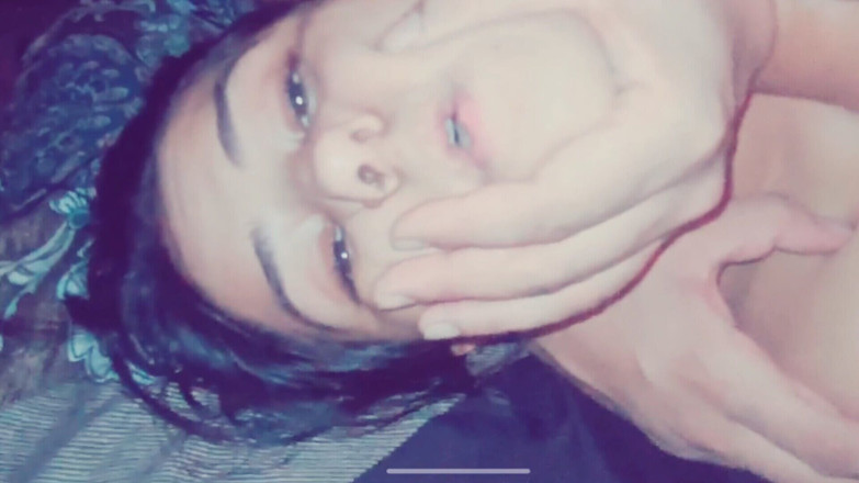 Hot Sis: ムラムラした妻が夫の友人とハードセックスをする