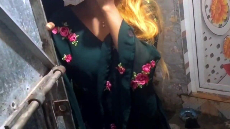 Fantacy cutting: The Stepmother Came with Her Friend, and the Stepson Put...