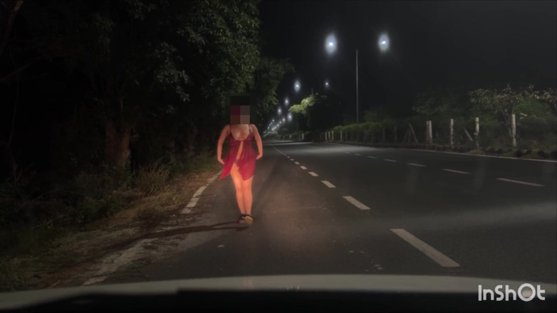 Indian Couplexx: Une bhabhi sexy se fait baiser par un inconnu sur...
